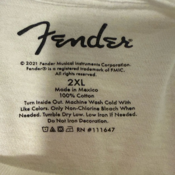 Fender USA Graphic T-Shirt White Patriotic Logo Guitar Print 2XL - Picture 2 of 7